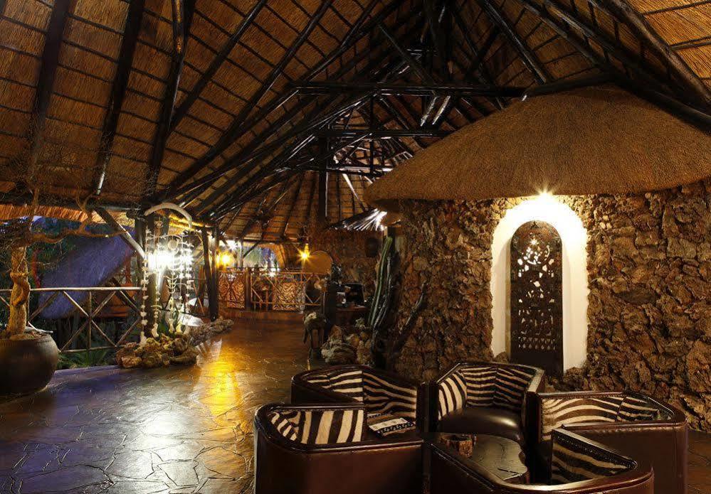 Vingerklip Lodge Khorixas Buitenkant foto